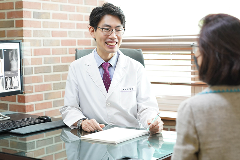 일산동구백석역점 내부