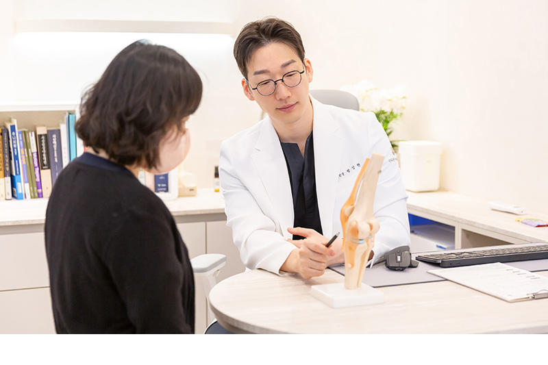 강서양천향교역점 내부